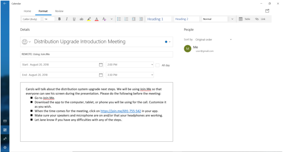 Una captura de pantalla del software de calendario Microsoft Outlook. Se resalta la sección de notas en la parte inferior de la página de eventos.